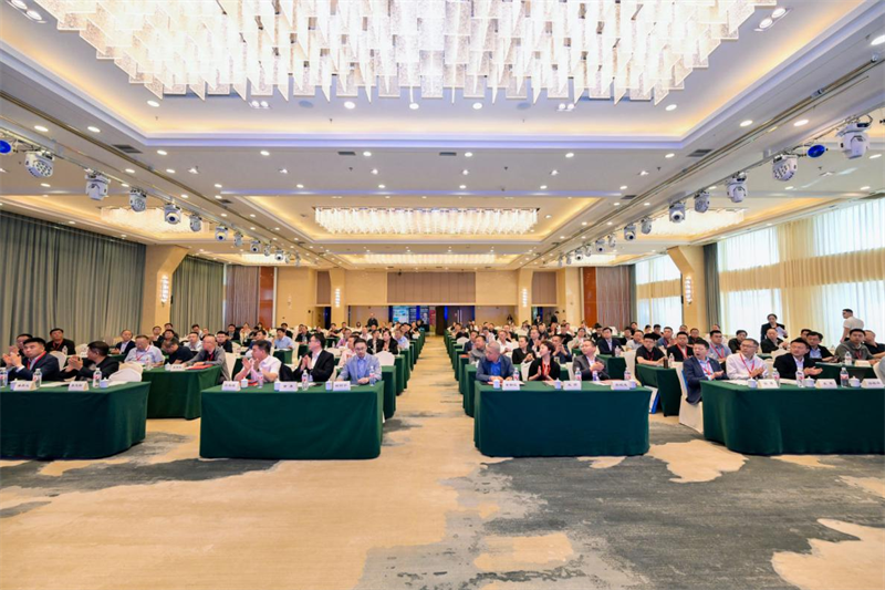 QGM ha partecipato alla conferenza sullo scambio di tecnologie per il riciclaggio delle risorse del settore del settore concreto nazionale del 2025 per esplorare il percorso della trasformazione verde del settore