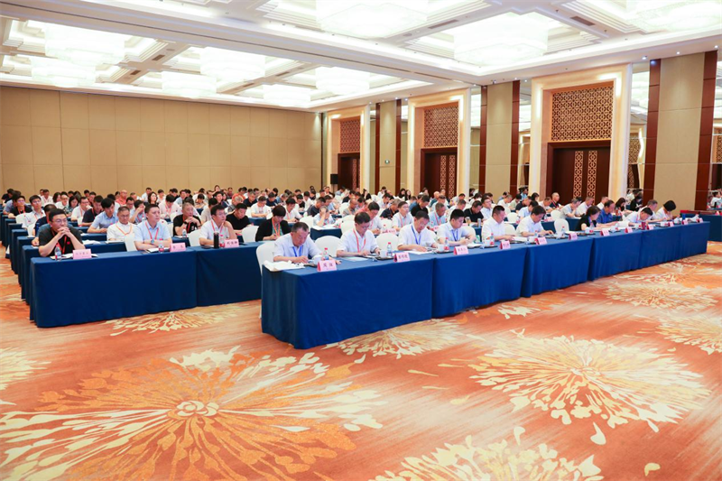 QGM è stata invitata a partecipare alla conferenza sulla standardizzazione dei macchinari per materiali da costruzione del 2025