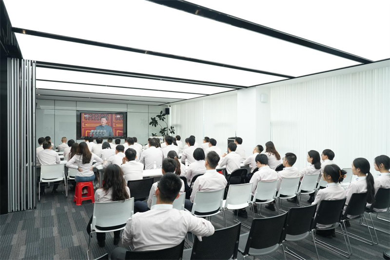 Dieci anni di alti e bassi, il cuore di 1,4 miliardi di persone: il QGM condivide la gloria con la madrepatria