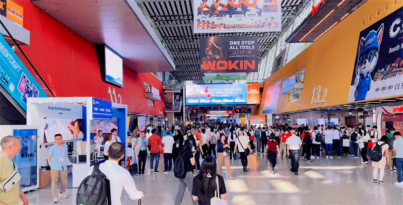 QGM ha partecipato con successo alla 138a Fiera di Canton e ha dimostrato le sue capacità di produzione intelligente