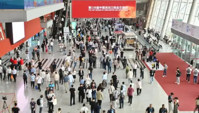 Alla Fiera di Canton, Quangong Machinery Co., Ltd. ha conquistato il favore dei clienti esteri con la sua forza.